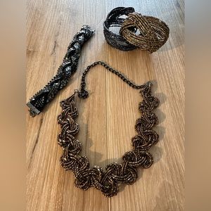Boutique Beaded Celtic Knit Necklace w/Bracelets